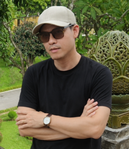 Mr Dan Hoang 